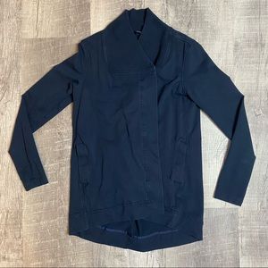 Lululemon Women's Size 6 Belle Wrap Navy Blue Snap Jacket Wrap Tunic